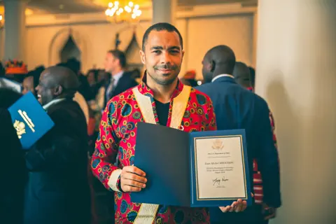Un certificat, des souvenirs et des liens — expérience YALI 2018 de Yoan Mboussou